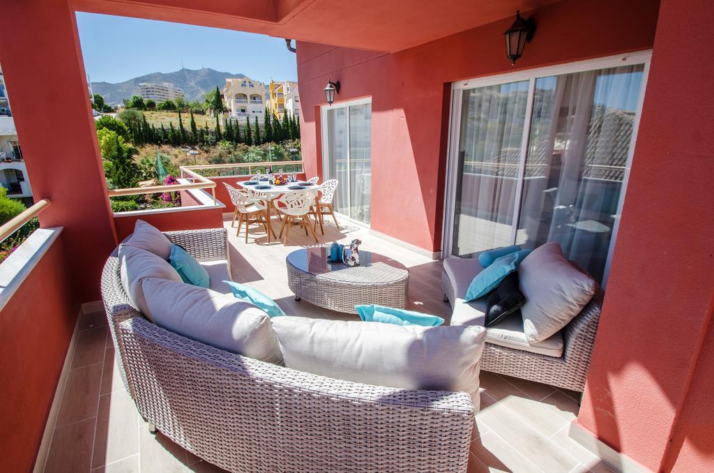 Gorgeous 170 Sq.M. Penthouse With Sea View Terraces Appartement Benalmádena Buitenkant foto